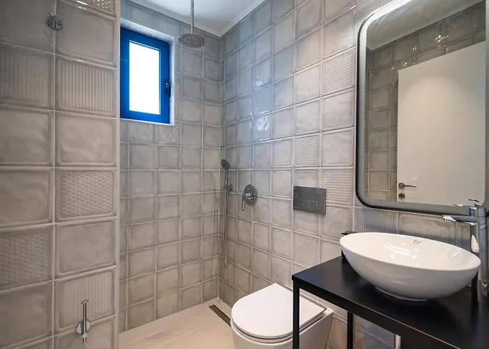 Mariani Ii - In Lothiarika, Newly Renovated June 2024, Private Pool, Lindos 10 Min, 120m