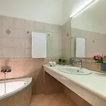 Mariani Ii - In Lothiarika, Newly Renovated, Private Pool, Lindos 10 Min, 120m Villa Lardos