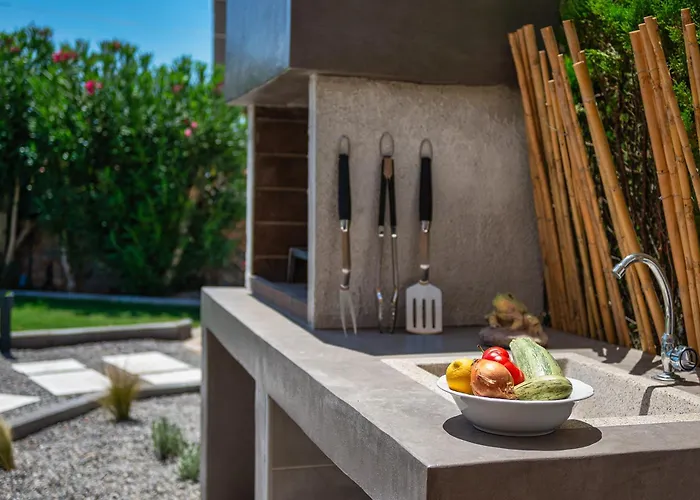 Mariani Ii - In Lothiarika, Newly Renovated June 2024, Private Pool, Lindos 10 Min, 120m * Lardos