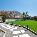 Βίλα Villa Mariani II - In Lothiarika, Newly Renovated, Private Pool, Lindos 10 Min, Beach 120M